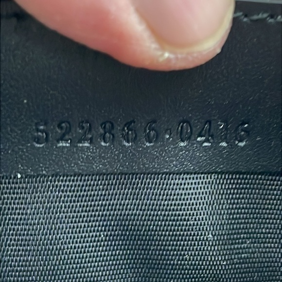 NWOT authentic Gucci snake print GG supreme pouch - Picture 5 of 11